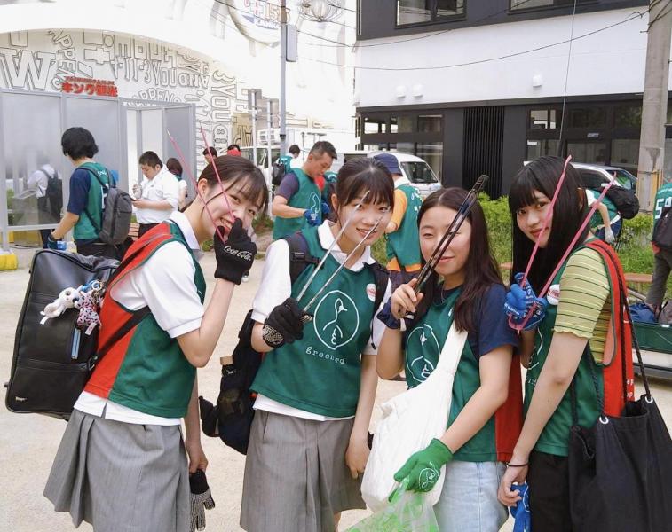 夏を感じる名駅の朝画像