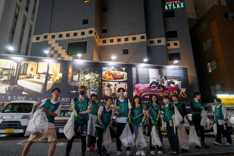 8月1日歌舞伎町お掃除画像