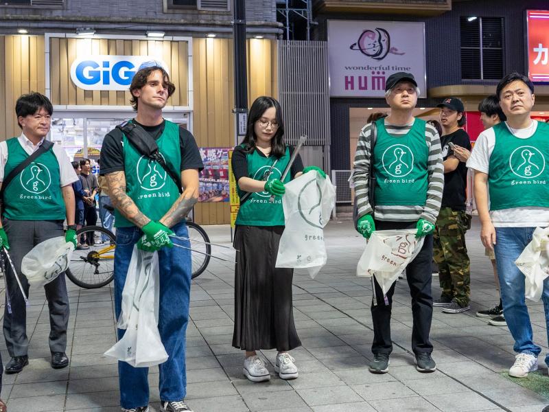 10月3日歌舞伎町お掃除画像