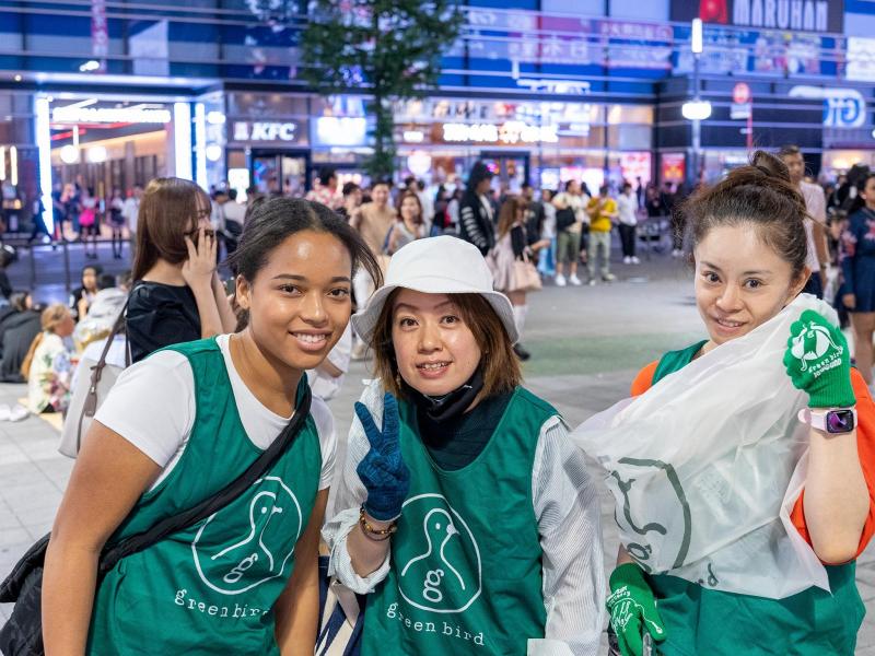 10月3日歌舞伎町お掃除画像