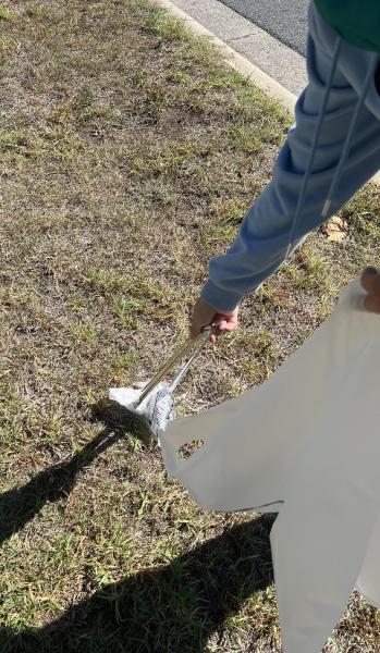 お掃除グッズが足りなくなるくらい、たくさんの人が参加してくれました！！画像