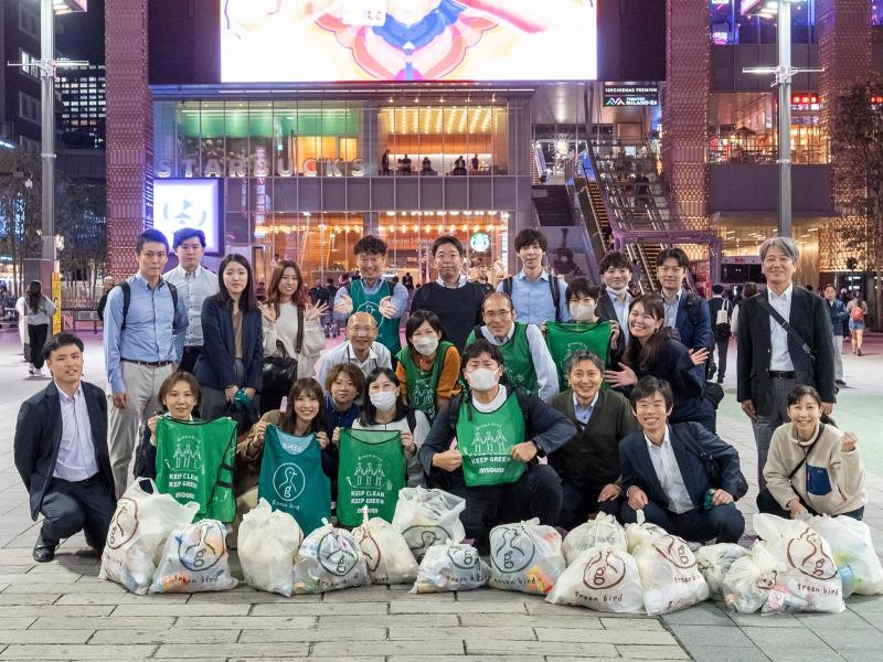 10月17日歌舞伎町お掃除画像