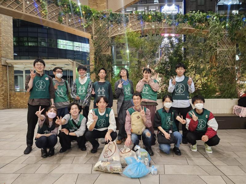 すっかり秋だね。風強し。画像