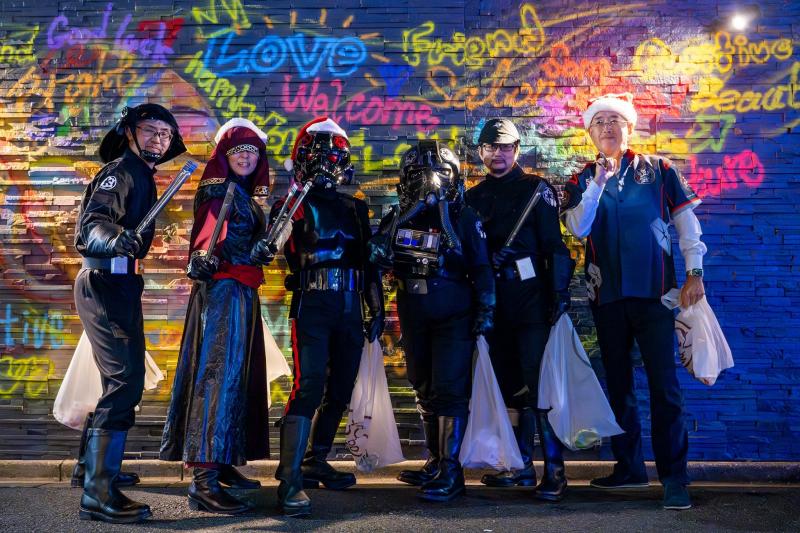 12月19日歌舞伎町お掃除画像