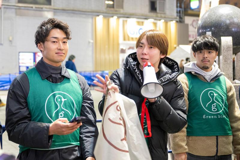 12月19日歌舞伎町お掃除画像