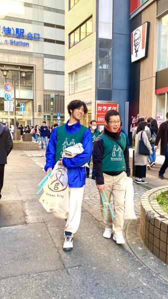 沖縄のヒッチハイカーも参加⭐︎土曜そうじ画像