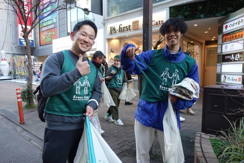 沖縄のヒッチハイカーも参加⭐︎土曜そうじ画像