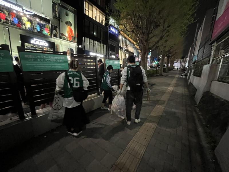 桜を横目に月曜おそうじ！画像