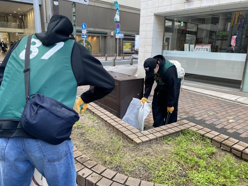 AVEDAさんが今年も来てくれました☆朝そうじ画像