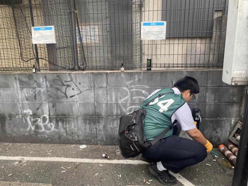 福岡天神　ミニ宴会場の残骸があちこちに⭐︎朝そうじ画像