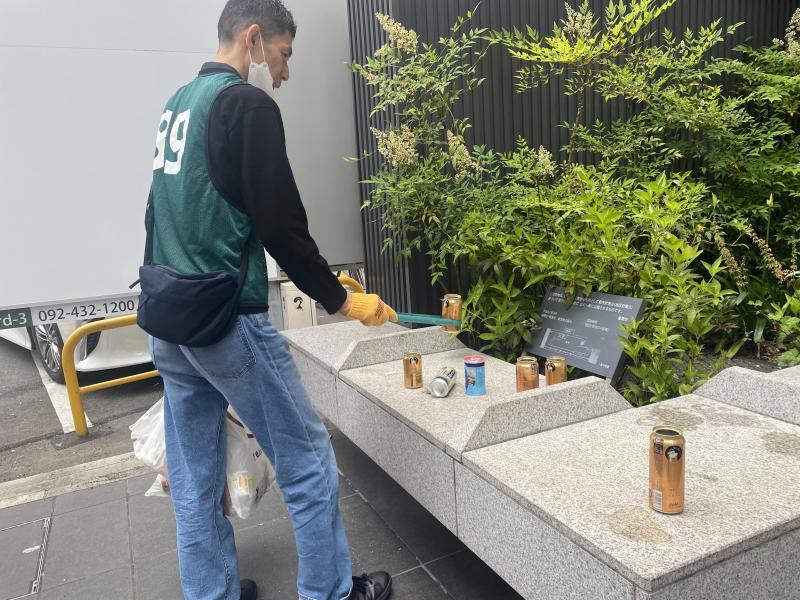 福岡天神　ミニ宴会場の残骸があちこちに⭐︎朝そうじ画像