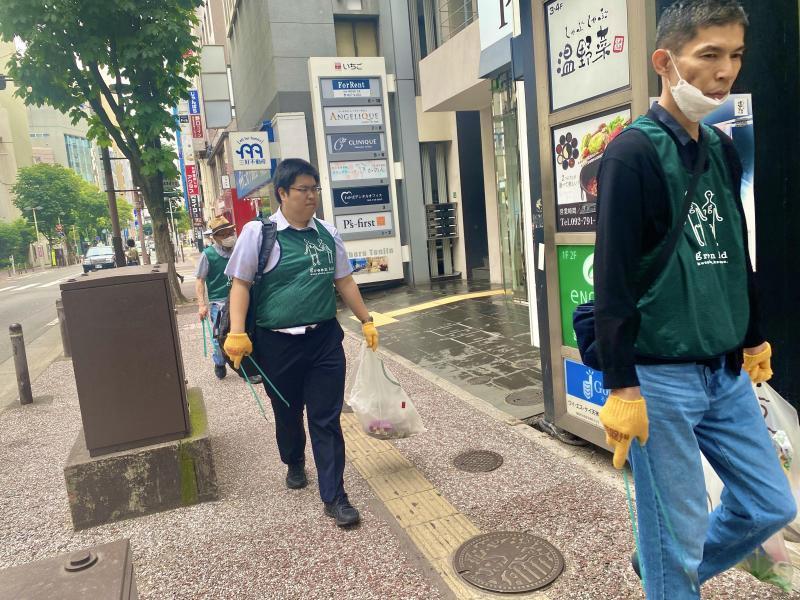 福岡天神　ミニ宴会場の残骸があちこちに⭐︎朝そうじ画像