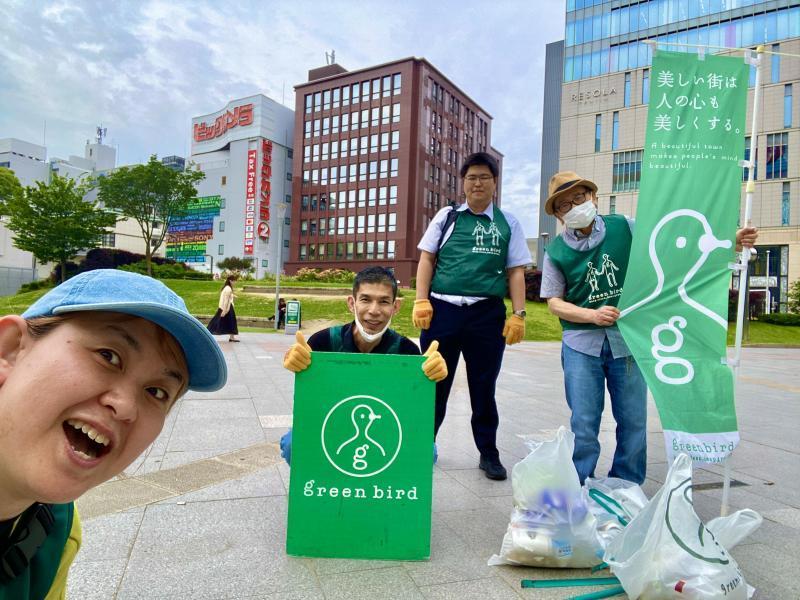 福岡天神　ミニ宴会場の残骸があちこちに⭐︎朝そうじ画像