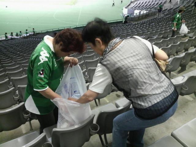 東京ヴェルディ&times;greenbirdコラボそうじ画像