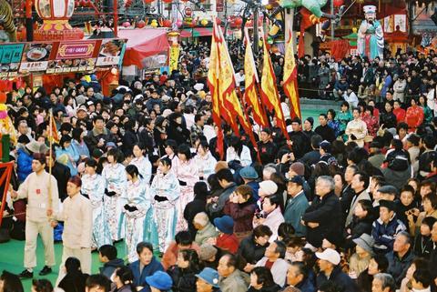 ランタンフェスティバル まそ行列画像