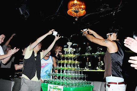 8周年パーティー＆ごみ拾いのお知らせ！歌舞伎町チーム画像